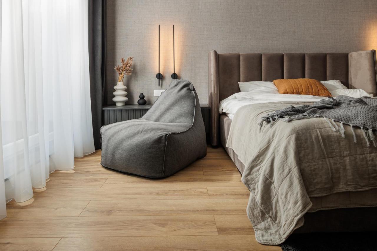 Mandala Designer Apartments With Free Private Parking, Near Mall Coresi Brașov Exterior foto